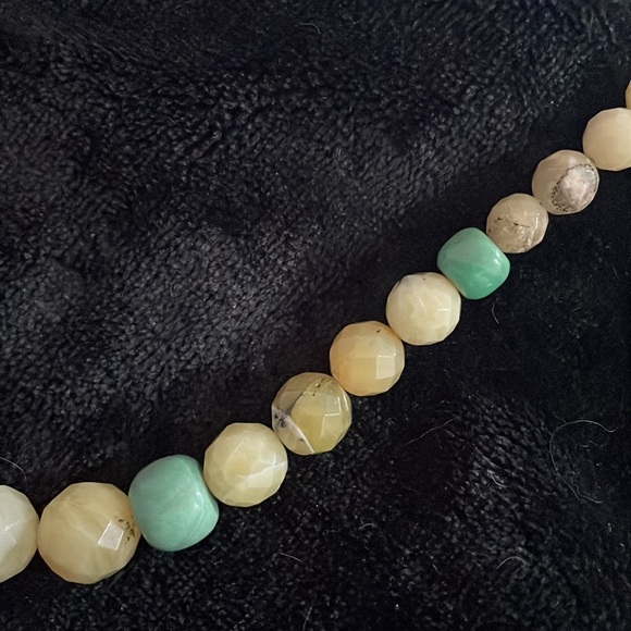 Jay King Green and Yellow Beaded Necklace - Picture 2 of 6